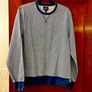 Medium J Crew Sweatshirt, fleece